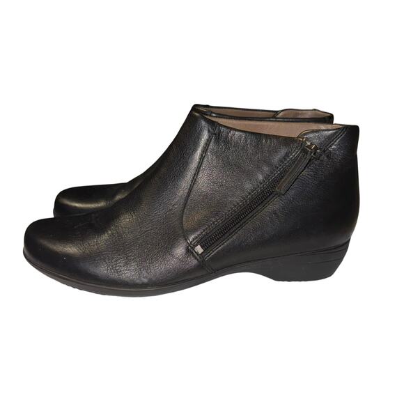 Dansko Boots Womens Size 10 Fifi Ankle Boots Black Leather Zip Comfort Shoes - Picture 2 of 11